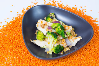 Hähnchen-Brokkoli-Linsen-Auflauf